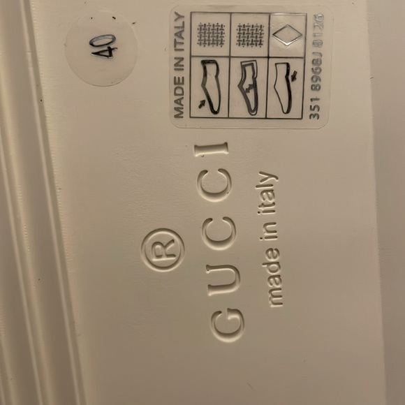 New authentic Gucci maxi GG slide - Picture 7 of 10